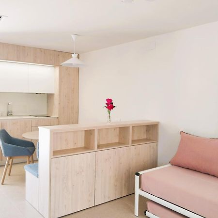 Apartamentos Marfina Castelldefels Eksteriør billede