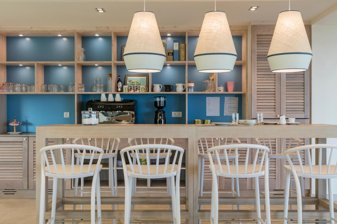 Apartamentos Marfina Castelldefels Eksteriør billede