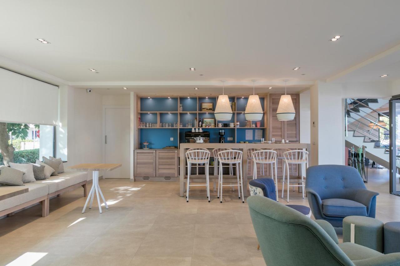 Apartamentos Marfina Castelldefels Eksteriør billede