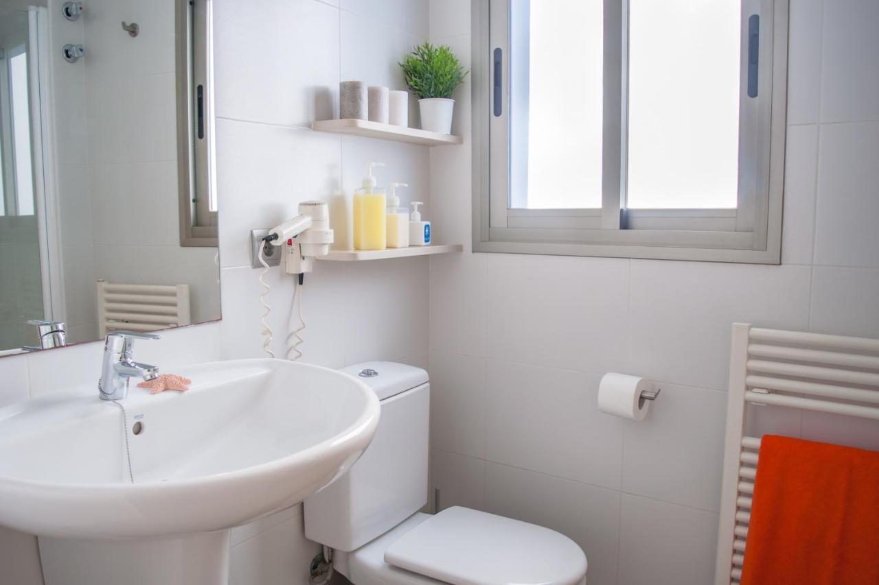 Apartamentos Marfina Castelldefels Eksteriør billede